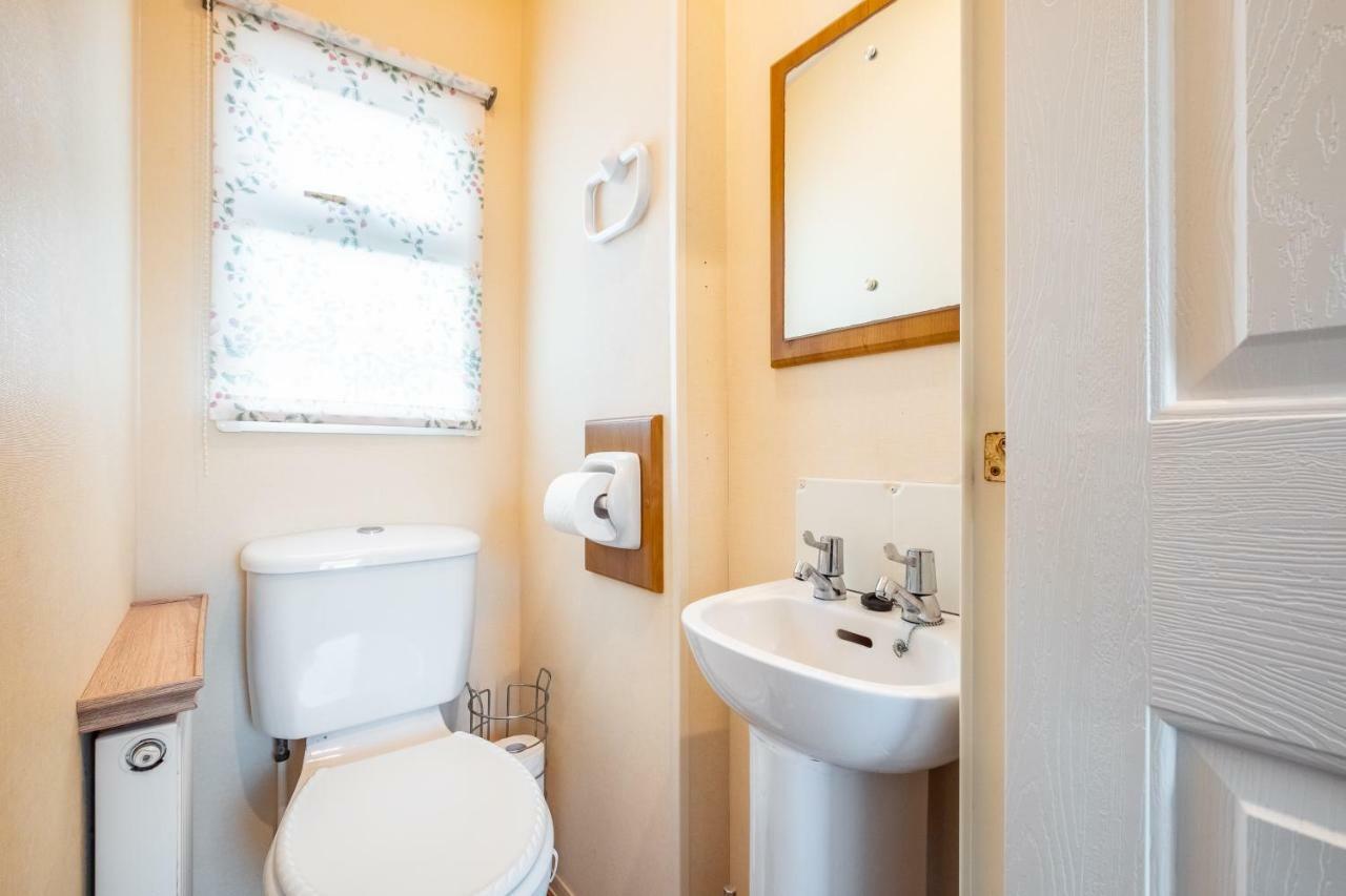 Caravan Beach Holiday Hotel Saint Osyth Exterior foto